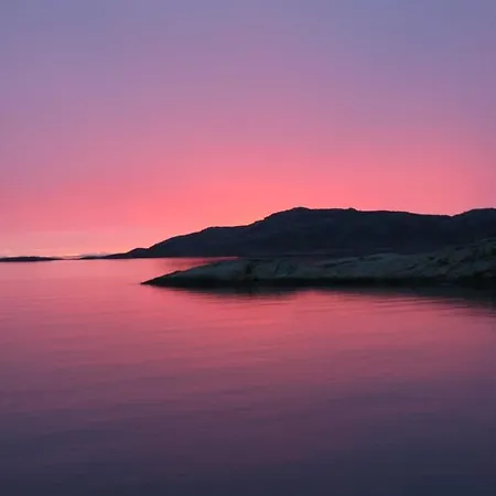 Stort Idyllisk Sjohus Naer I Naturskjonne Omgivelser 펜션 보도