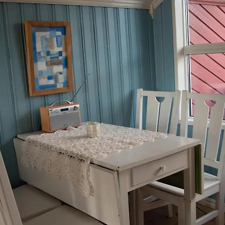 Holiday home Stort Idyllisk Sjohus I Naturskjonne Omgivelser *