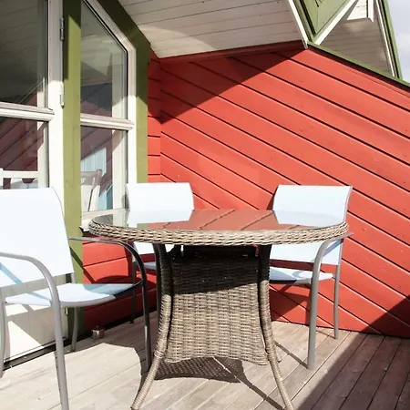 Stort Idyllisk Sjohus I Naturskjonne Omgivelser Holiday home *