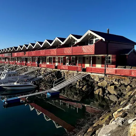 Stort Idyllisk Sjohus I Naturskjonne Omgivelser Holiday home Bodo