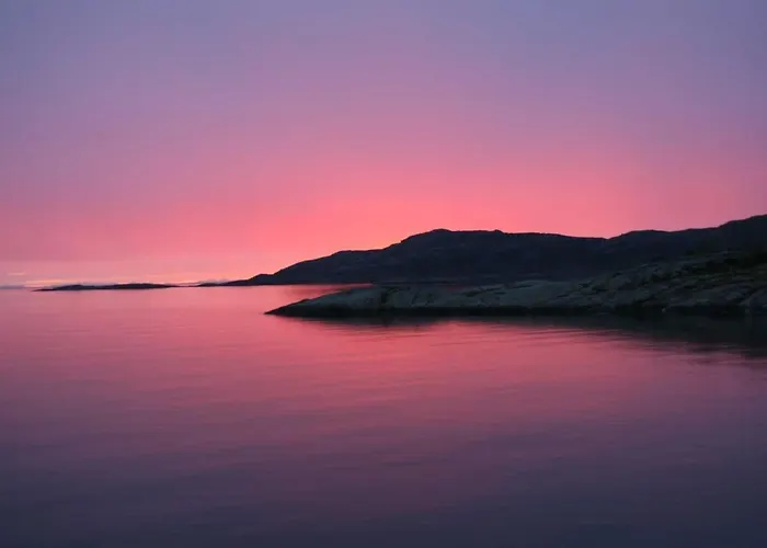 Stort Idyllisk Sjohus Naer I Naturskjonne Omgivelser 펜션 보도
